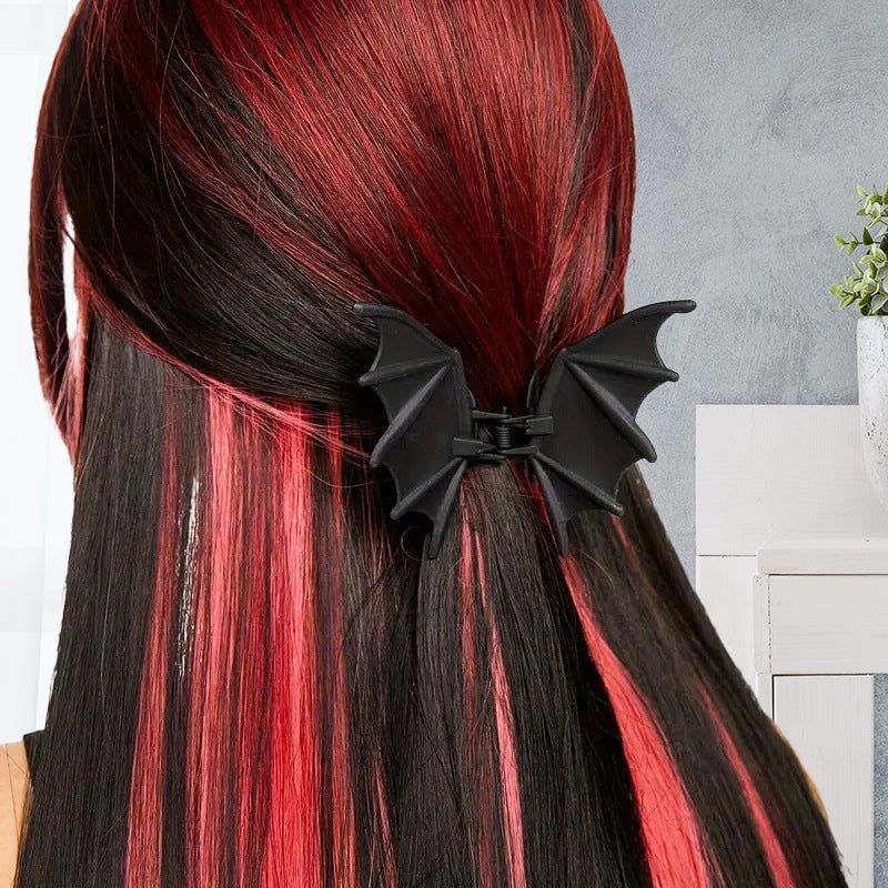 Matte Black Bat Hair Claw