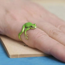 Load image into Gallery viewer, Latest-tree Frog Ring