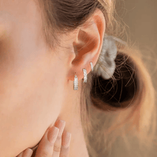 Load image into Gallery viewer, Sparkling Zirconia Chunky Hoop Earrings