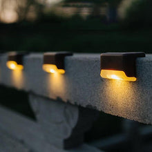 Load image into Gallery viewer, Solar Outdoor Stair Lights (4PCS)