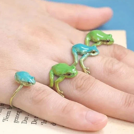 Latest-tree Frog Ring