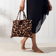 Load image into Gallery viewer, Sun Lounger Towel with Pockets Storage in a Bag