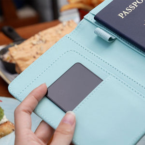 Ultra-Slim Global Tracker Card