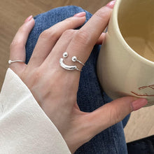 Load image into Gallery viewer, Creative Smile Ring