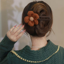 Load image into Gallery viewer, Elegant Plush Flower Hairpins