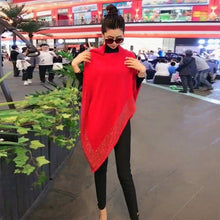 Load image into Gallery viewer, Shiny Women's Wool Shawl