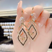 Load image into Gallery viewer, Rhombus Earrings With Diamonds