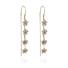 Load image into Gallery viewer, Zirconia Plum Blossom Earrings