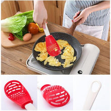 Load image into Gallery viewer, Creative Grated Ginger &amp; Garlic Multifunctional Spoon