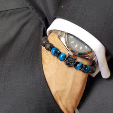 Load image into Gallery viewer, Wolf Head Tiger Eye Bracelet
