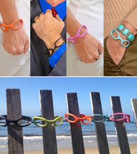 Load image into Gallery viewer, Wrist rubber presbyopes