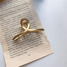 Load image into Gallery viewer, Simple Headdress Metal Hairpin