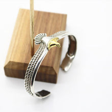 Load image into Gallery viewer, Silver eagle bracelet