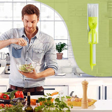 Load image into Gallery viewer, Stainless Steel Onion Cutter